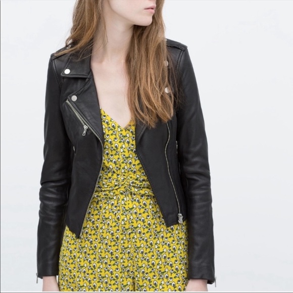 Zara Jackets & Blazers - Zara Women’s Super soft Moto leather jacket black w/silver hardware fitted Small
